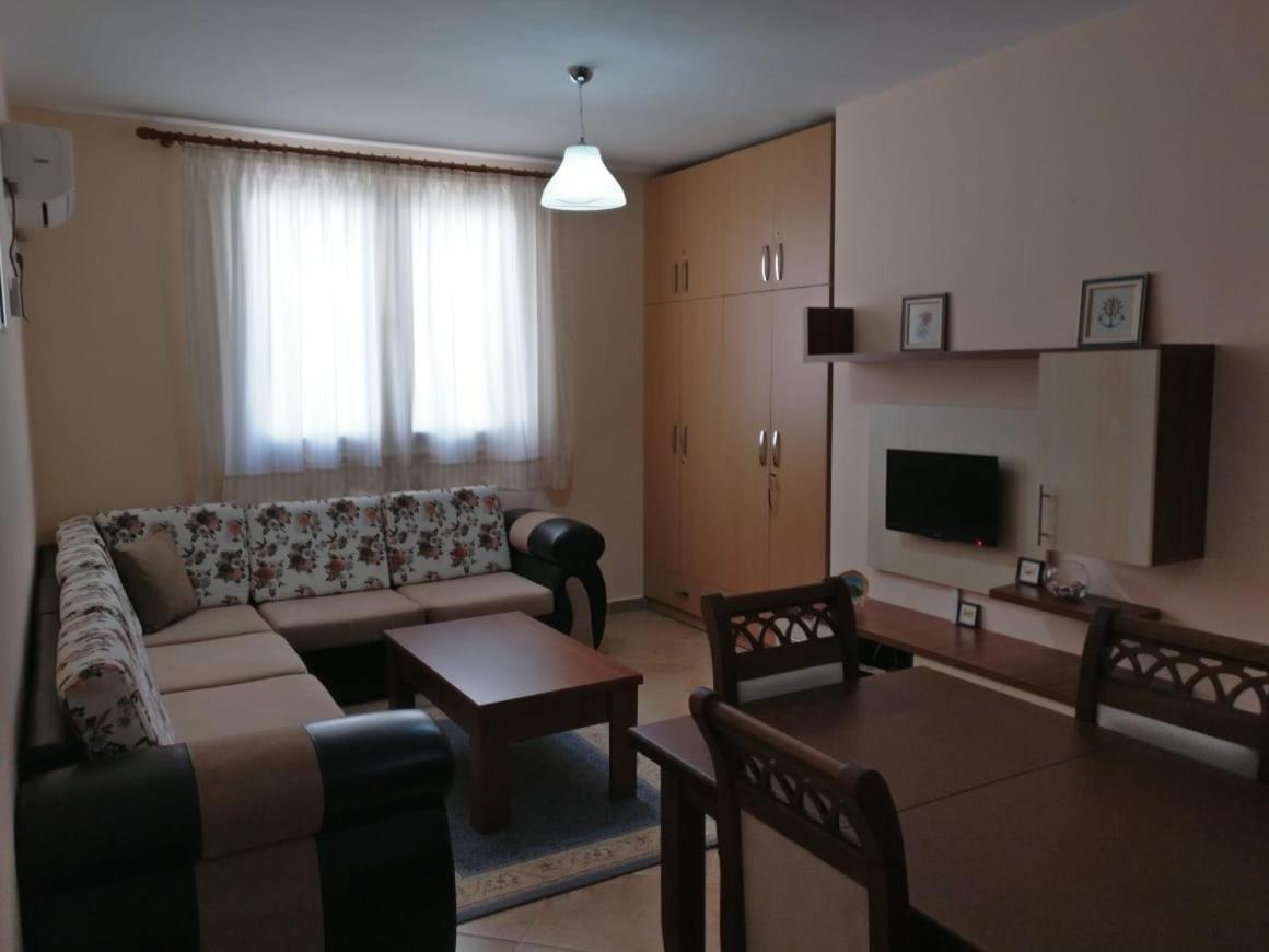 Comfortable Apartment Shengjin Exterior photo