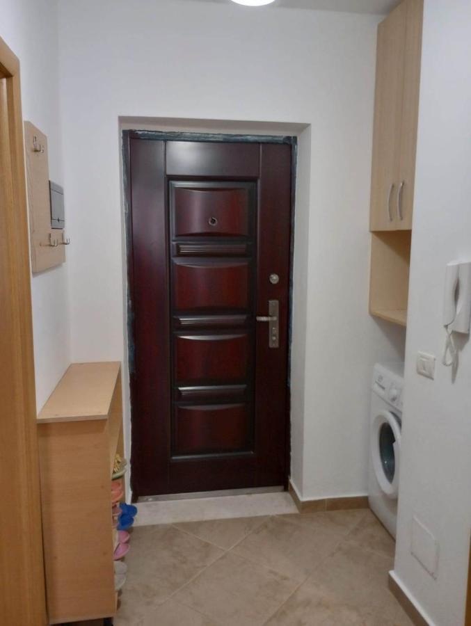 Comfortable Apartment Shengjin Exterior photo