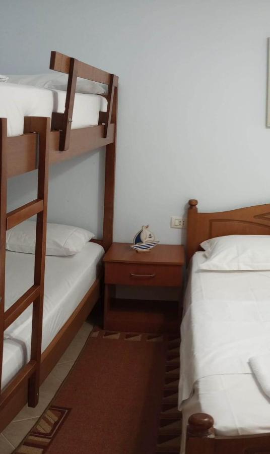 Comfortable Apartment Shengjin Exterior photo