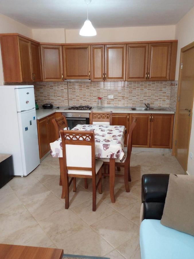 Comfortable Apartment Shengjin Exterior photo