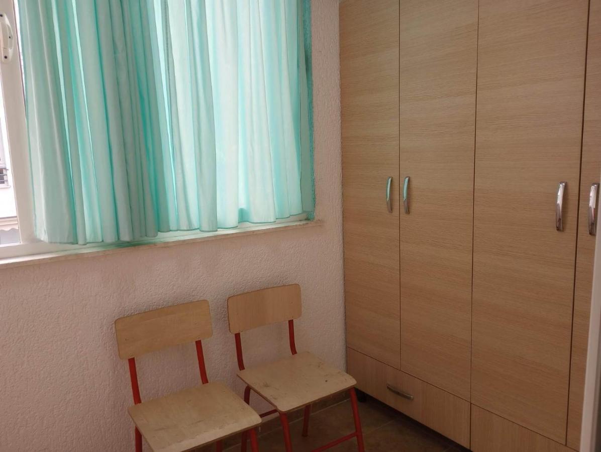 Comfortable Apartment Shengjin Exterior photo